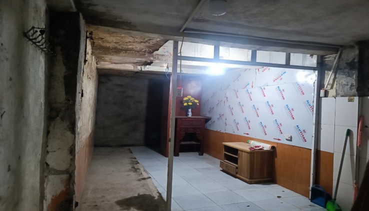 Kịch độc, 1 tỷ có ngay hộ khẩu Hai Bà Trưng, 23.6m x 2 tầng + 1 tum, 2 ngủ, 2 WC, 1.55 tỷ